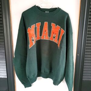 Vintage crewneck